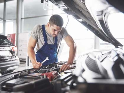 Decoding the 'Check Engine' Light and Engine Diagnostics